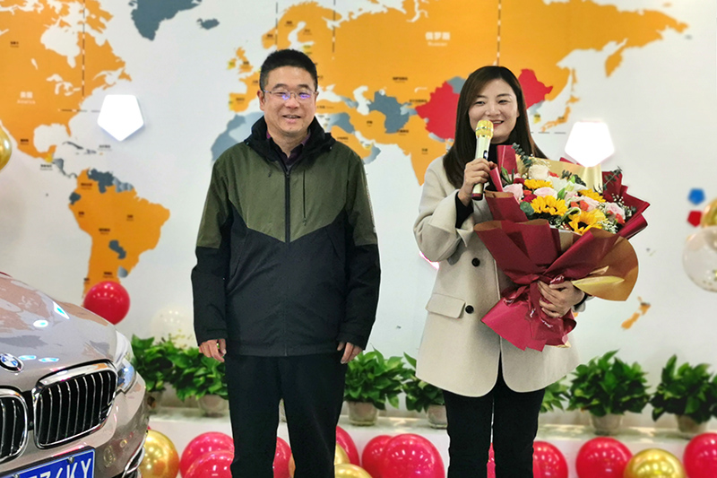 1635584533354741.jpg 【整理】寶馬530交車儀式7L1030褚少青.jpg